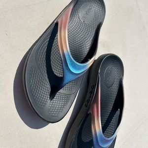 Womens OOFOS Sandals